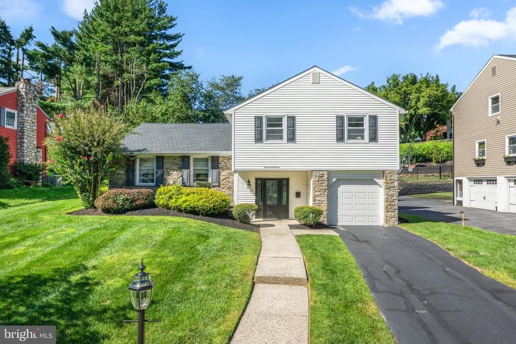 474 DOE RUN LANE , SPRINGFIELD, PA 19064