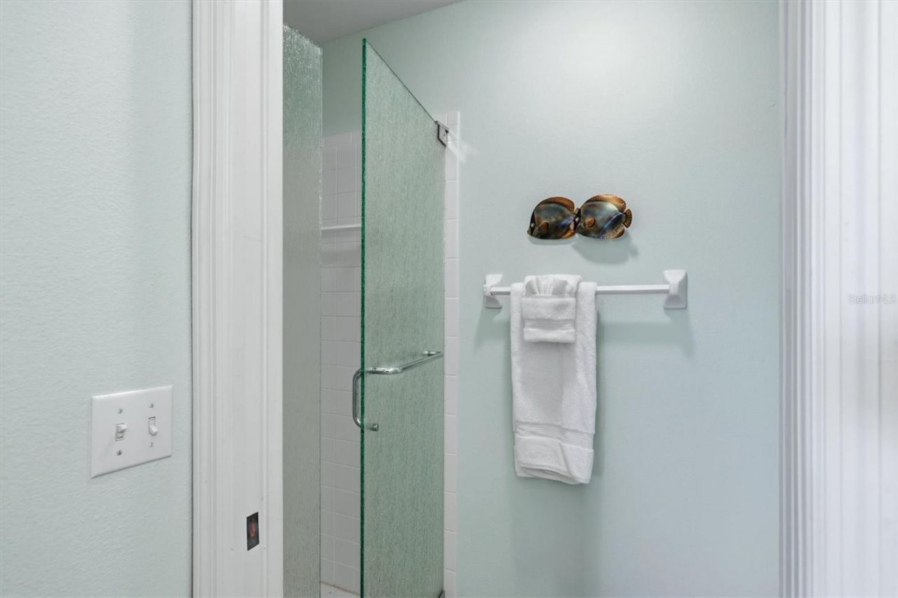 9610 Club South Circle, Unit 4107, Sarasota, FL 34238 Photo