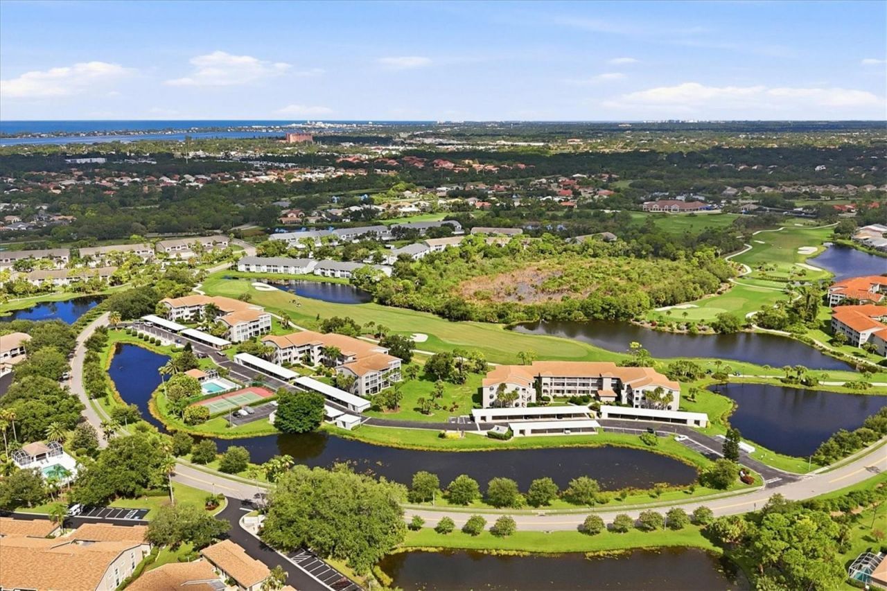 9610 Club South Circle, Unit 4107, Sarasota, FL 34238 Photo
