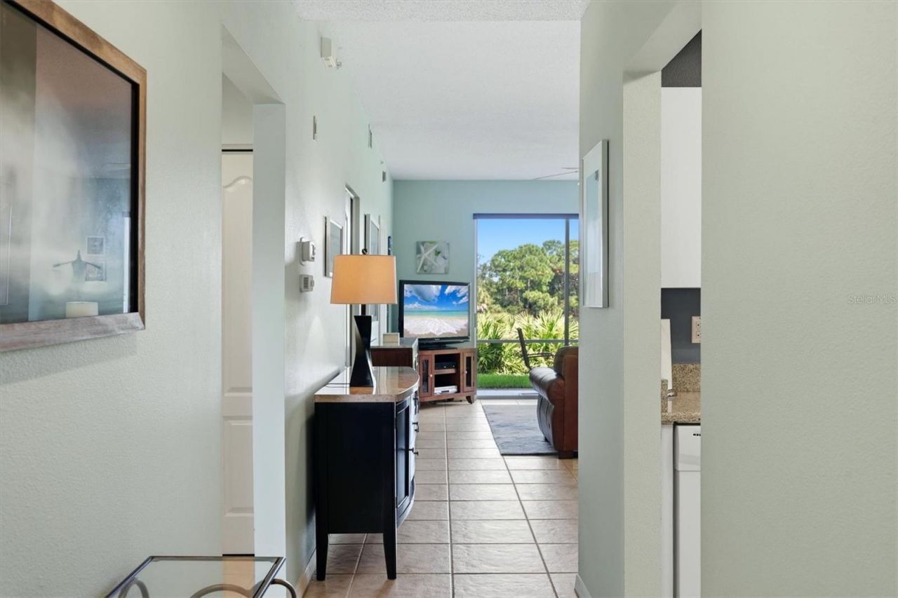 9610 Club South Circle, Unit 4107, Sarasota, FL 34238 Photo