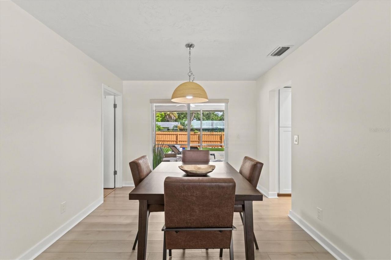 2923 Concord Street, Sarasota, FL 34231 Photo