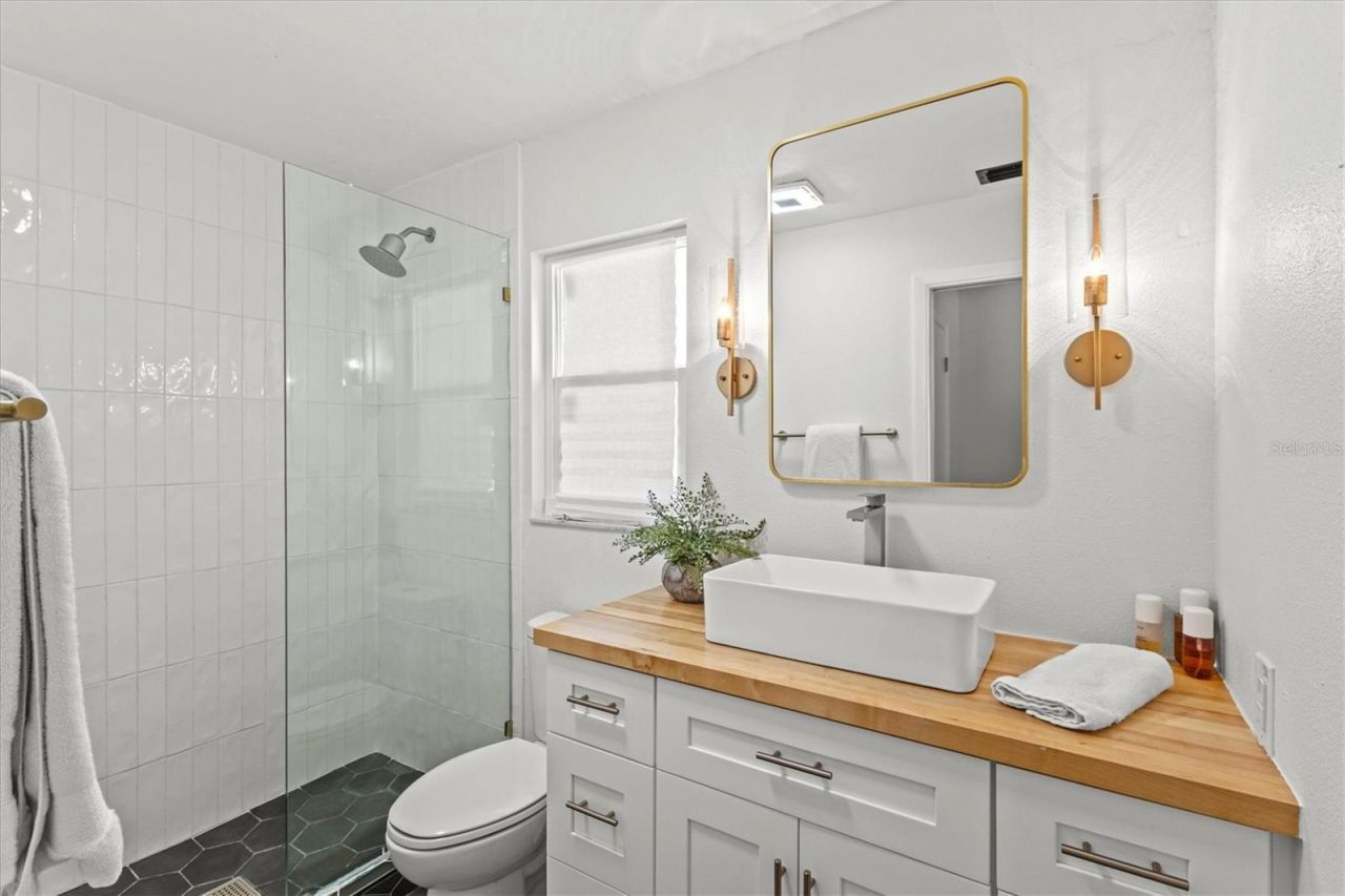 2923 Concord Street, Sarasota, FL 34231 Photo
