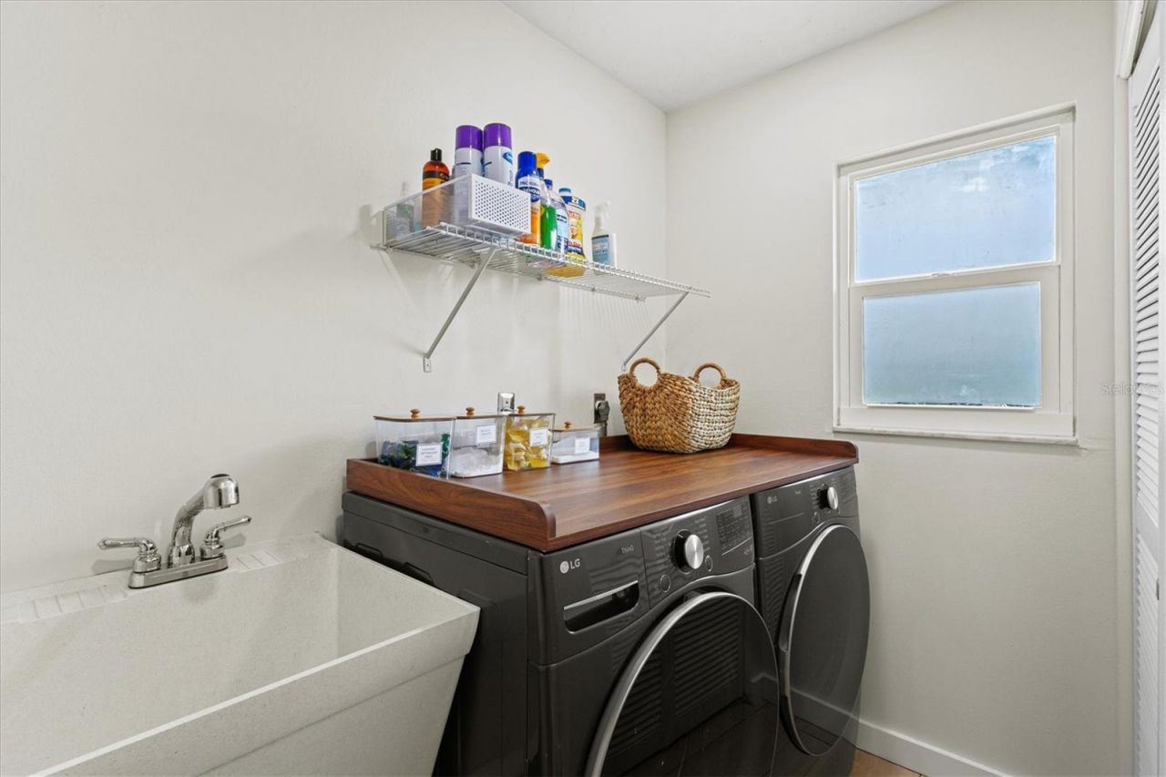 2923 Concord Street, Sarasota, FL 34231 Photo