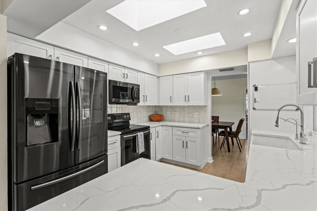 2923 Concord Street, Sarasota, FL 34231 Photo