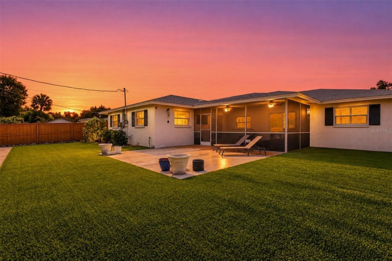 2923 Concord Street, Sarasota, FL 34231 Photo