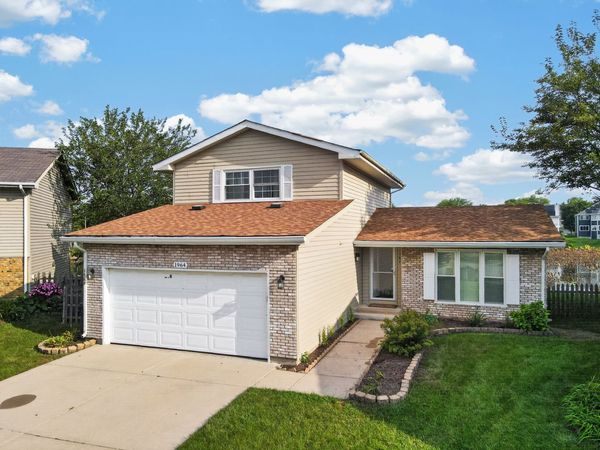 1964 Crescent Lane , Hoffman Estates, IL 60169
