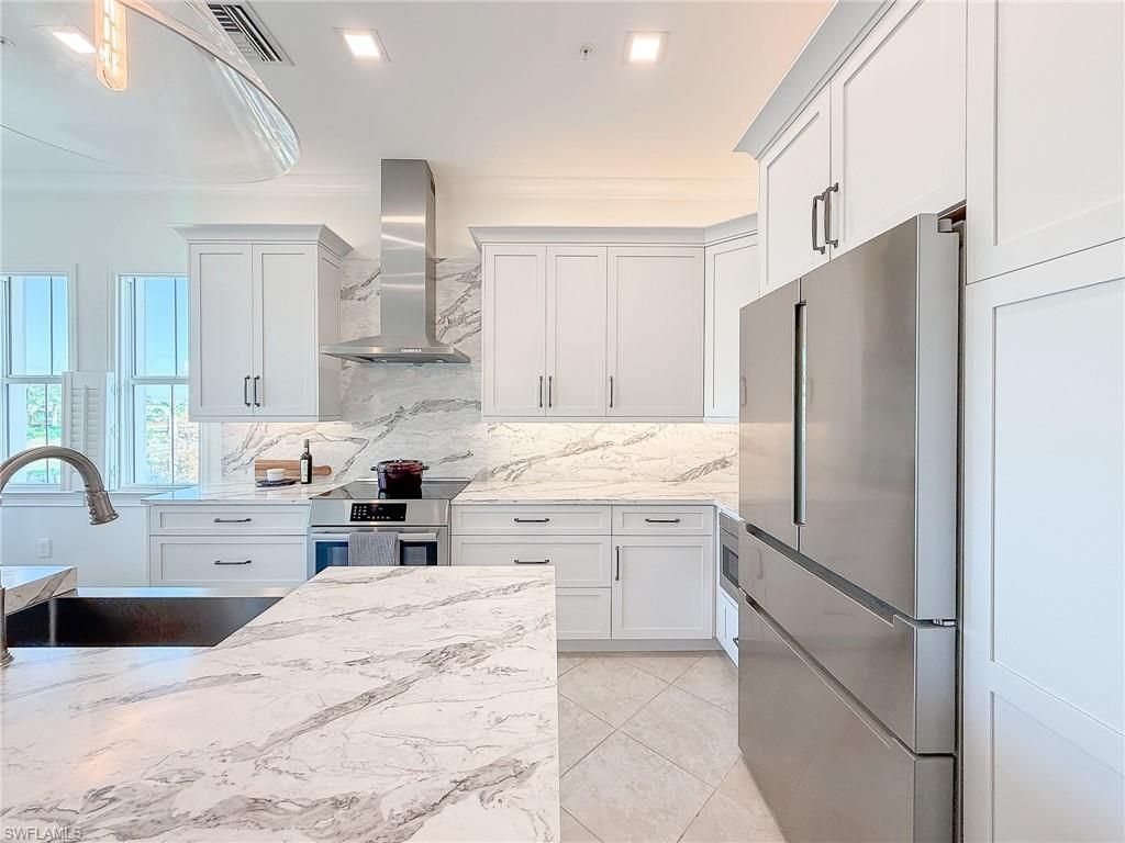 6573 Dominica Dr , Unit 202, Naples, FL 34113 Photo