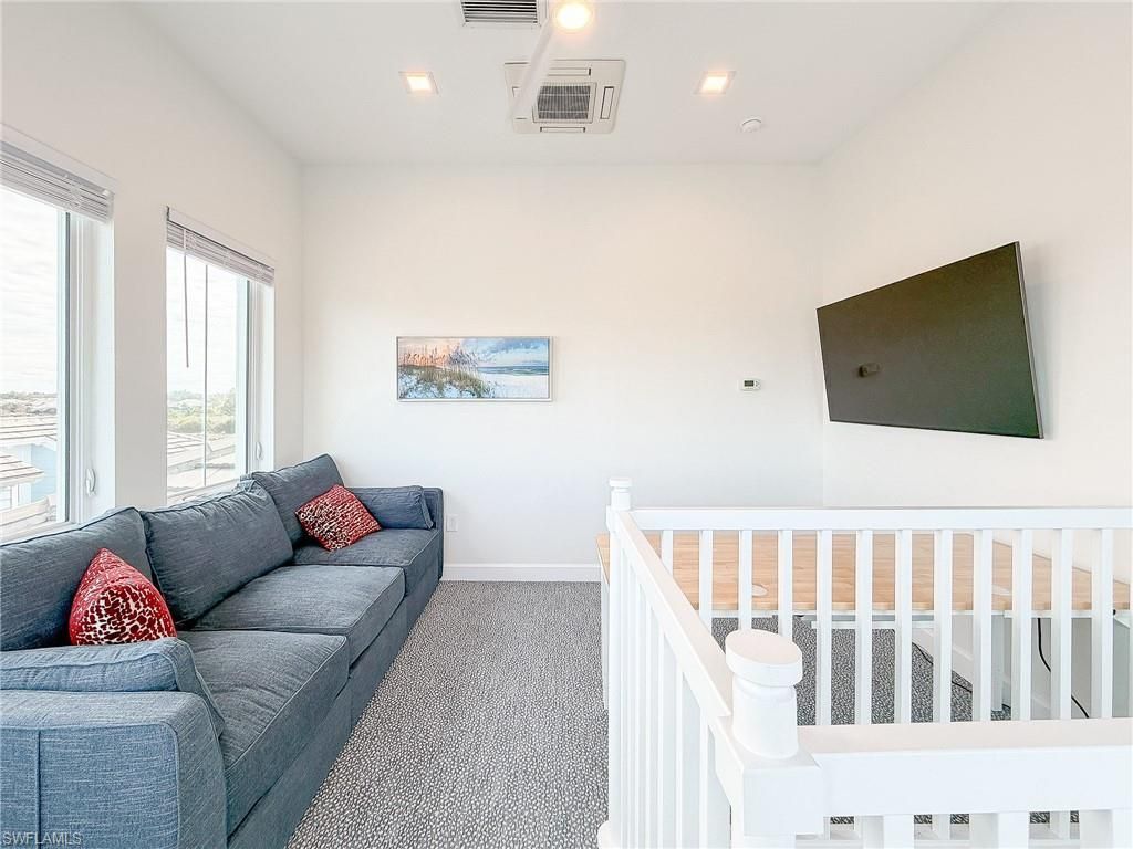 6573 Dominica Dr , Unit 202, Naples, FL 34113 Photo