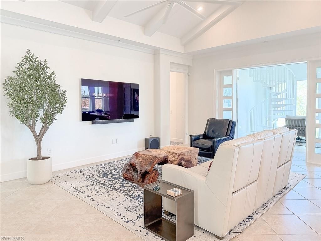 6573 Dominica Dr , Unit 202, Naples, FL 34113 Photo