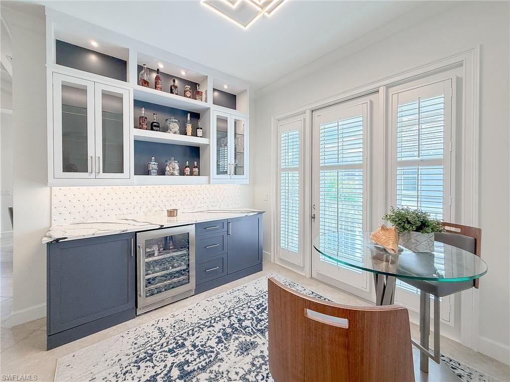 6573 Dominica Dr , Unit 202, Naples, FL 34113 Photo