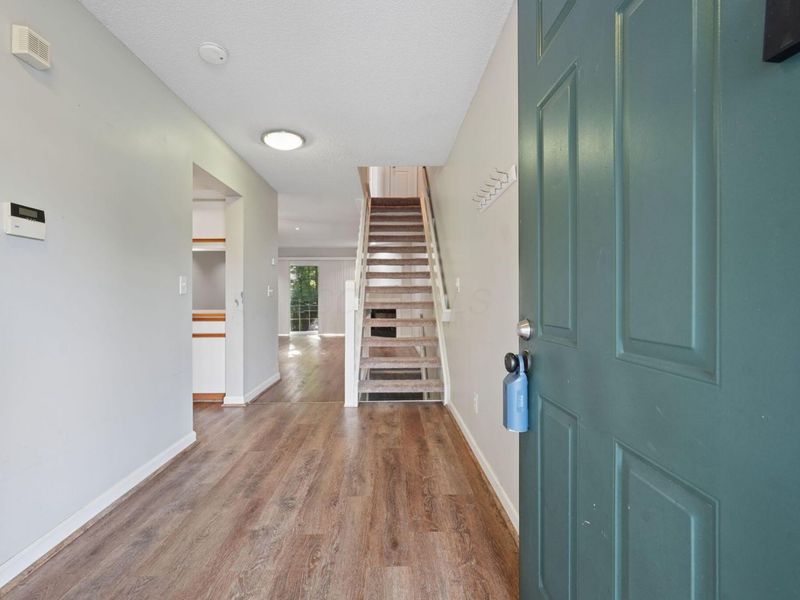 1863 Ridgebury Drive, Unit 45D, Hilliard, OH 43026 Photo 4