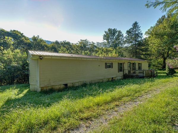 245 School Lane, South Pittsburg, TN 37380