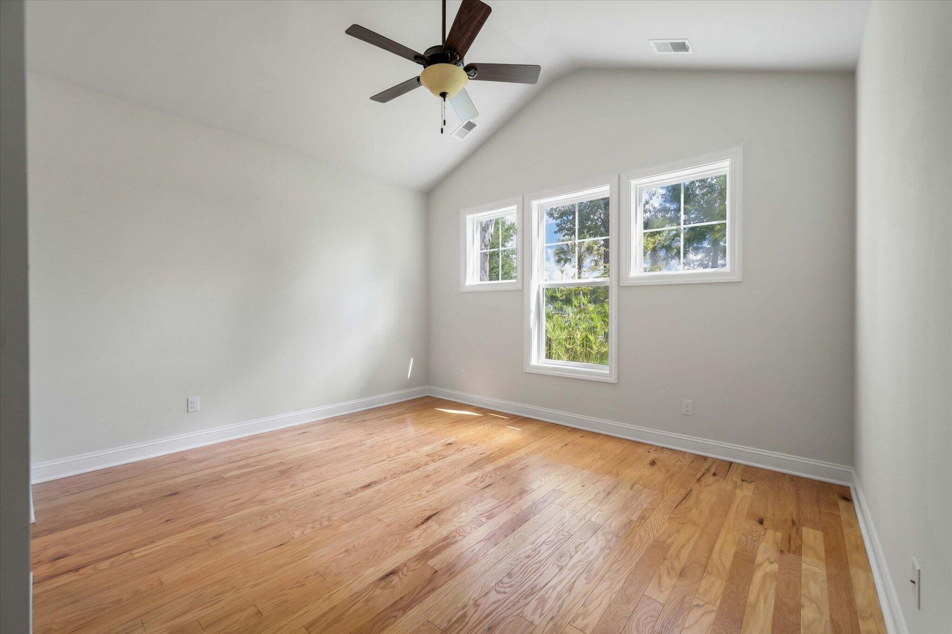 235 Camber Road Photo 29