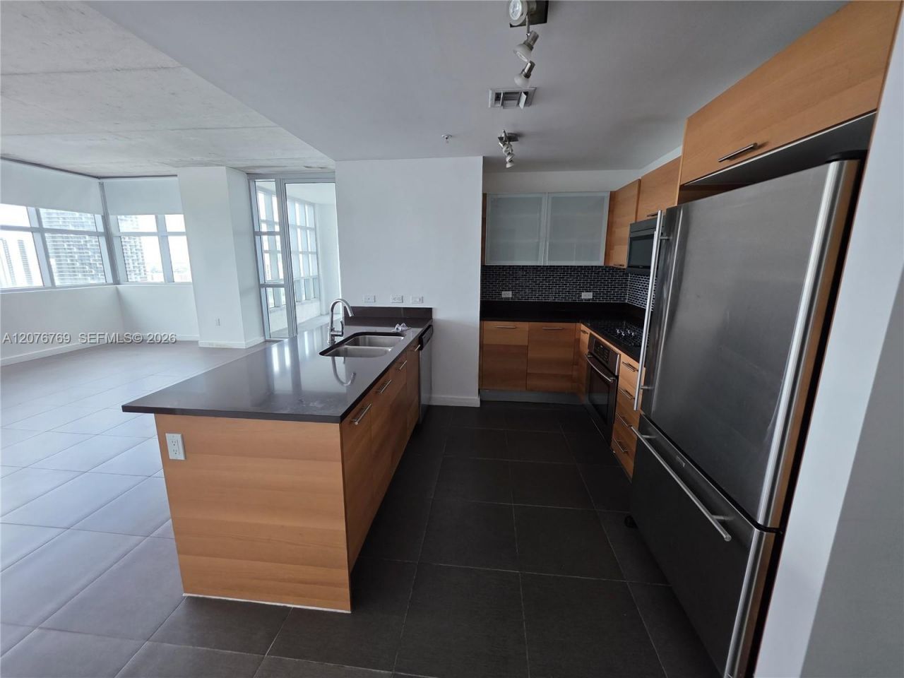3301 NE 1st , Unit H2702, Miami, FL 33137 Photo