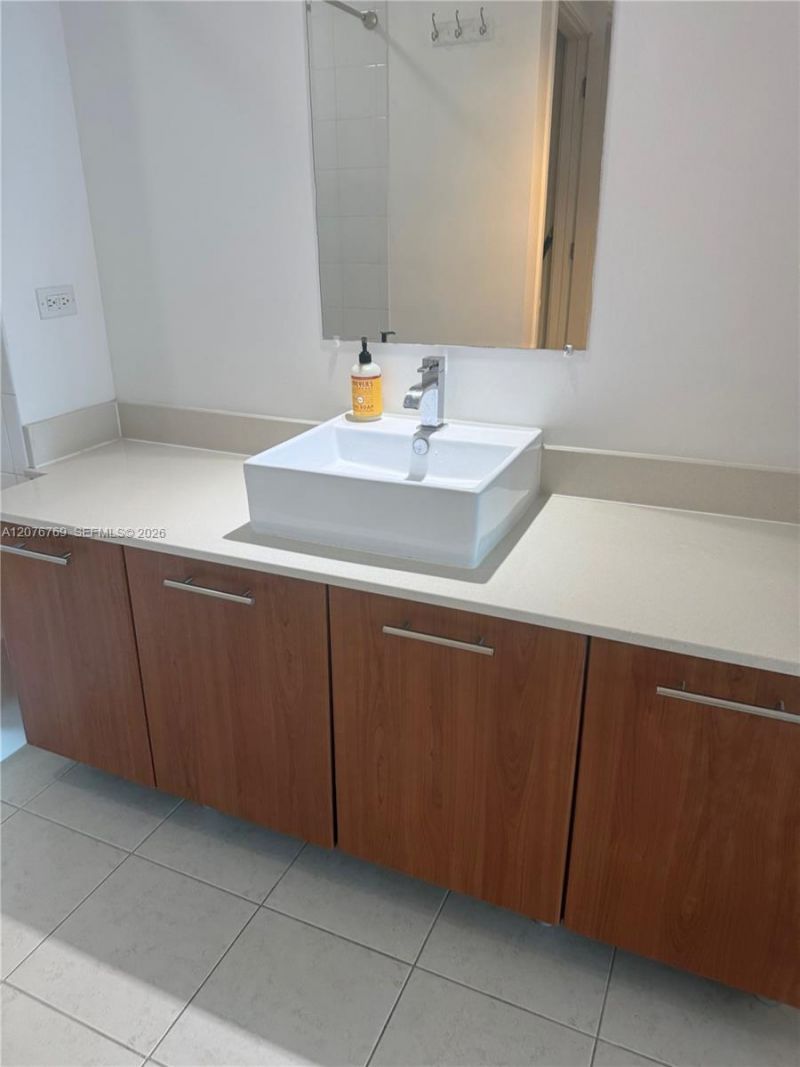 3301 NE 1st , Unit H2702, Miami, FL 33137 Photo