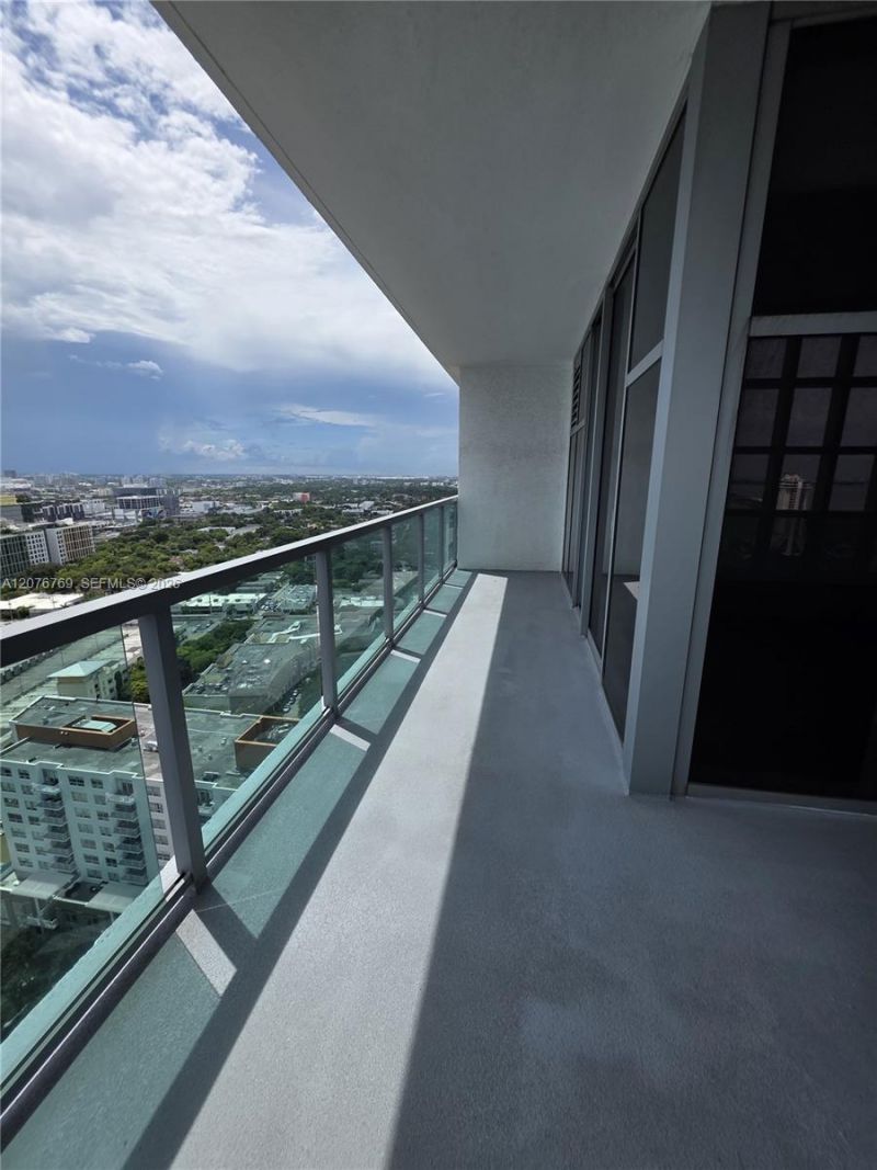 3301 NE 1st , Unit H2702, Miami, FL 33137 Photo