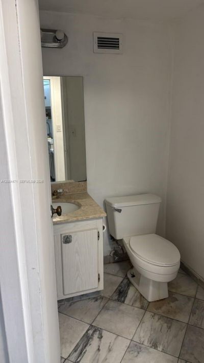 3725 S Ocean Dr, Unit 715, Hollywood, FL 33019 Photo
