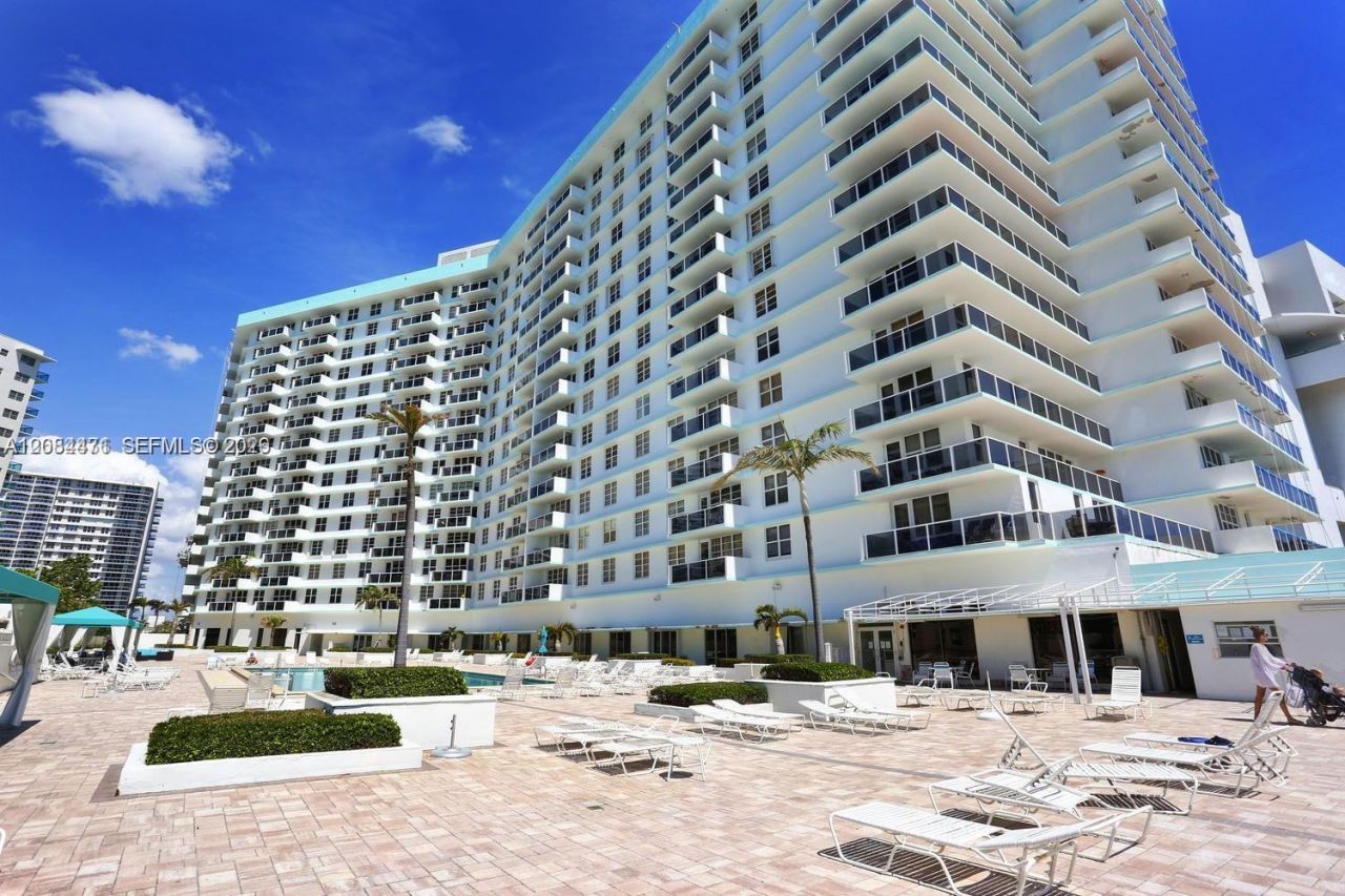 3725 S Ocean Dr, Unit 715, Hollywood, FL 33019 Photo
