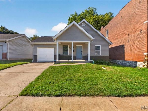 3024 Caroline Street , St Louis, MO 63104