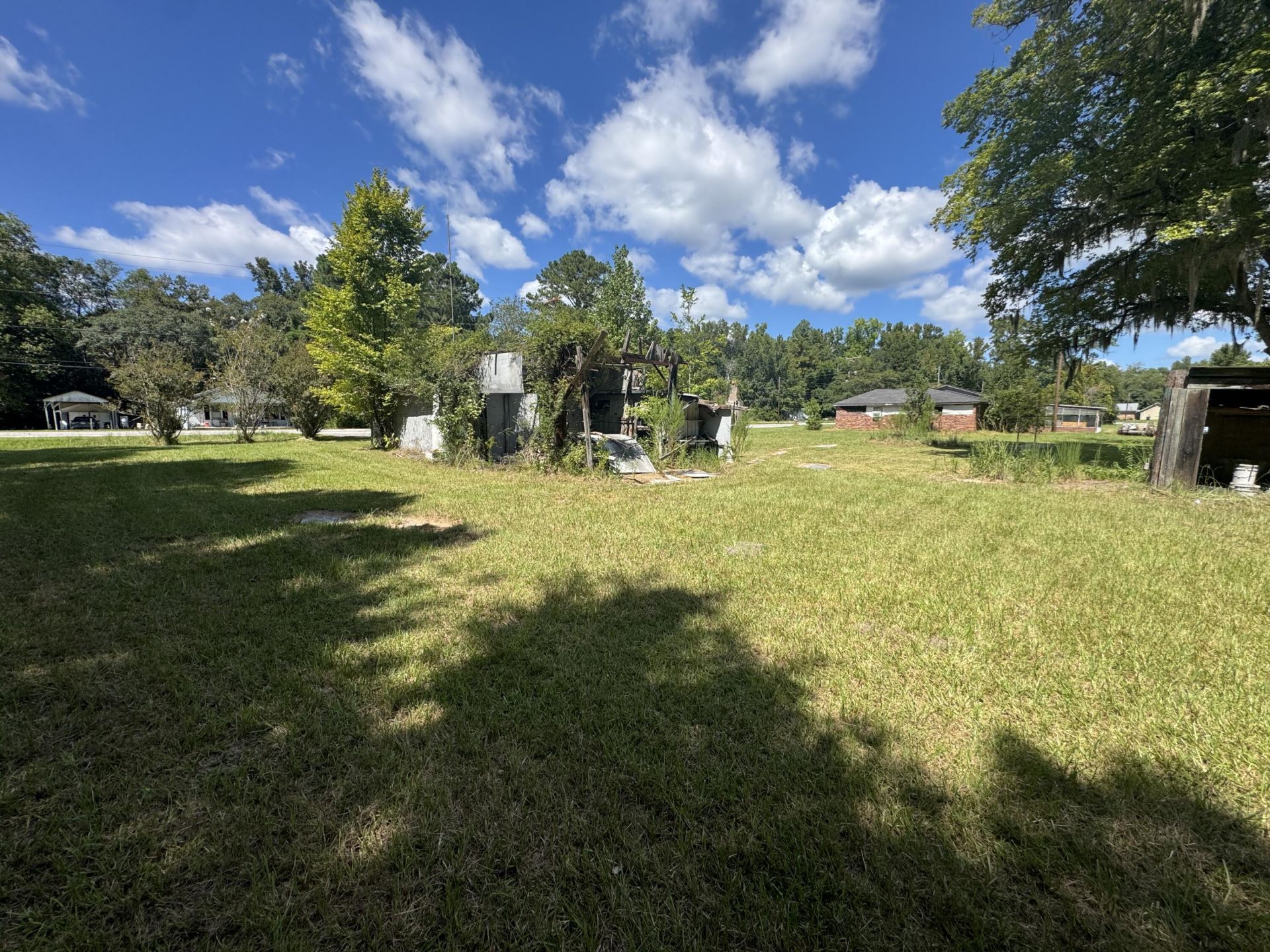 832 3rd Street Photo 4