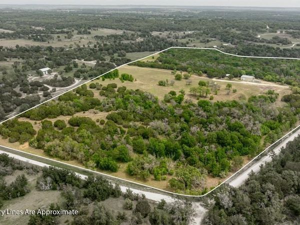 2523 CR 218 , Hico, TX 76457