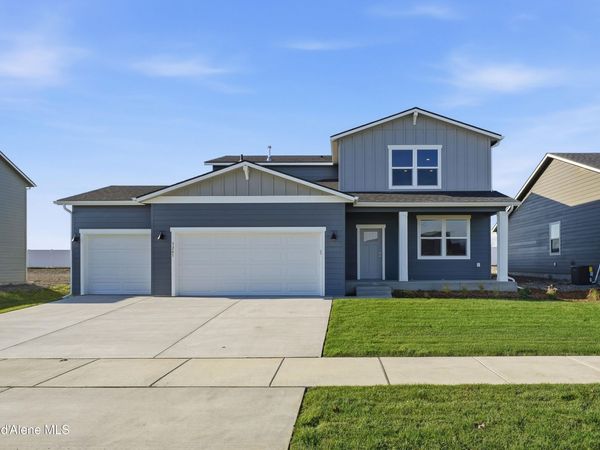 4526 E Rare Fox AVE, Post Falls, ID 83854