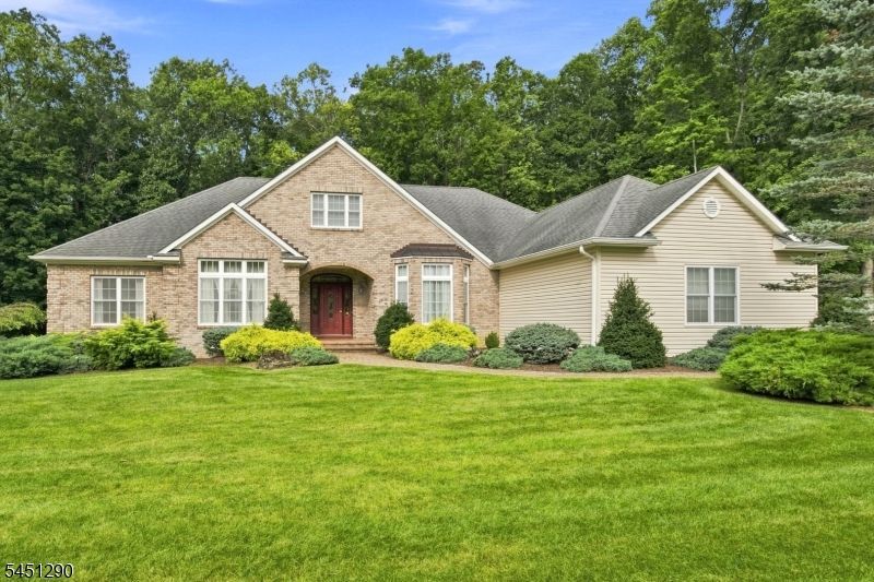 20 Eagles Nest Rd, Green, NJ 07860 Main Photo