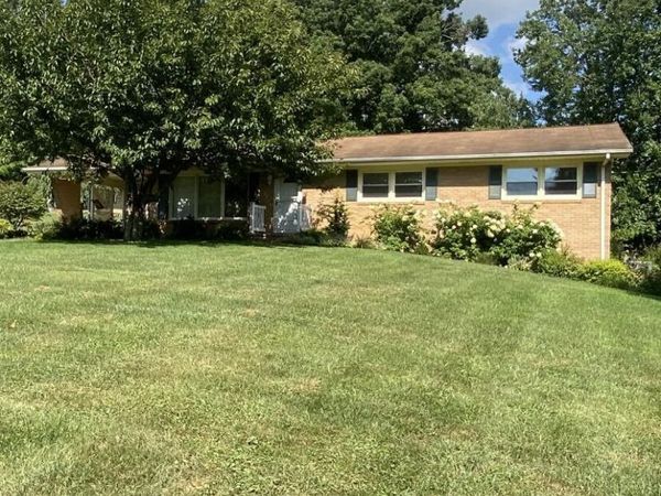 290 Morningside Lane, Abingdon, VA 24210