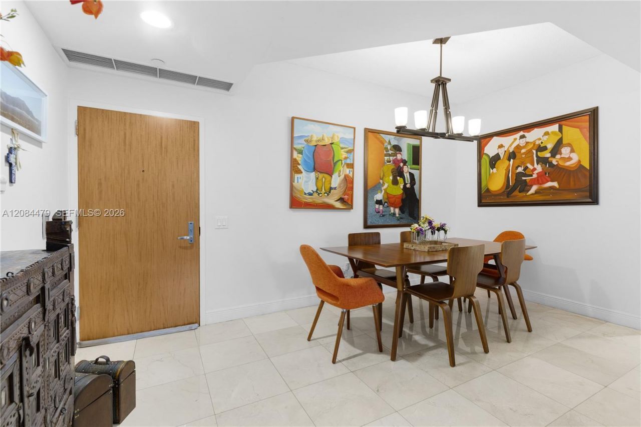 21055 Yacht Club Dr , Unit 207, Aventura, FL 33180 Photo