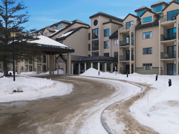 48 Cooper Memorial Drive, Unit 213, Lincoln, NH 03251