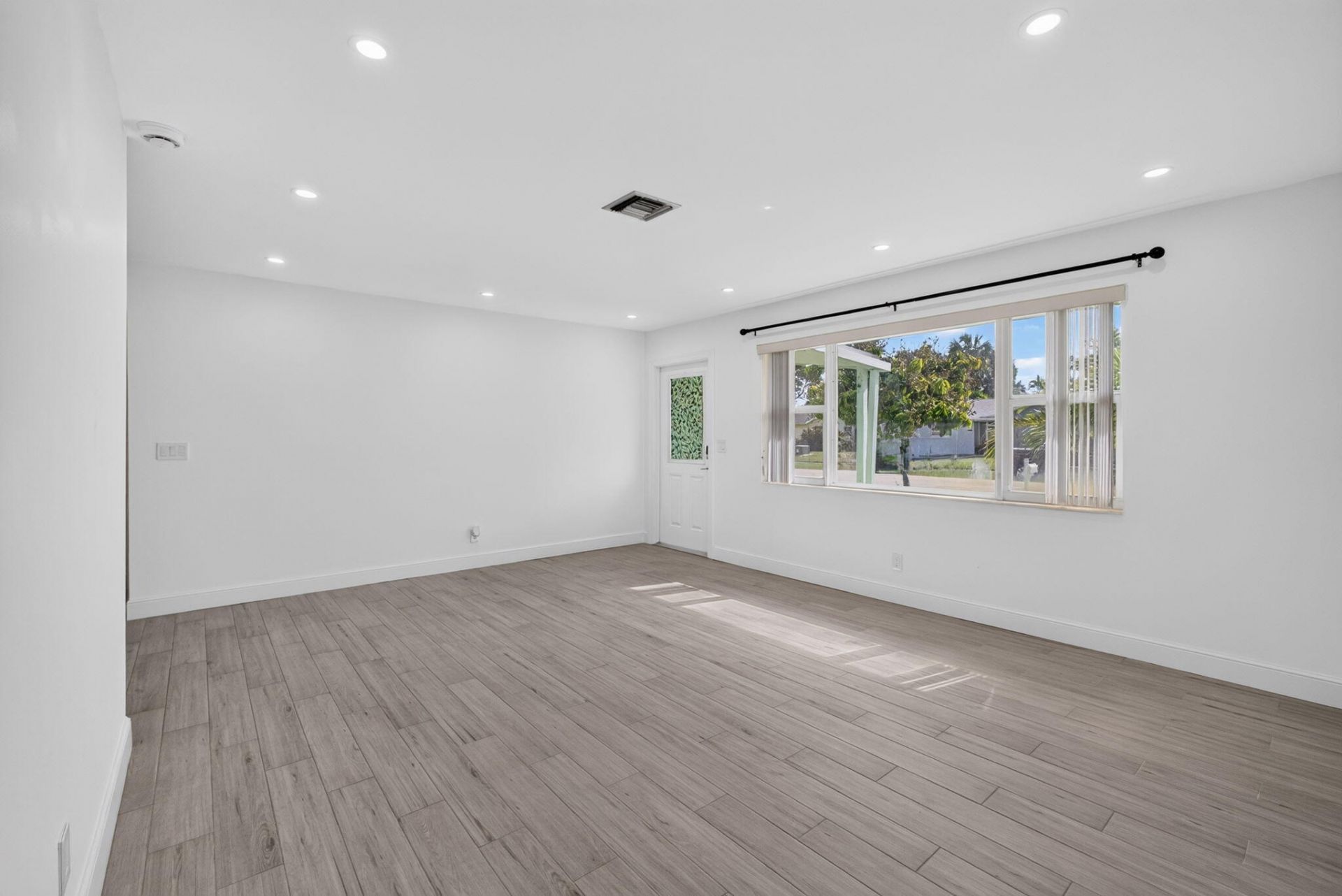 502 Circle E, Jupiter, FL 33458 Photo