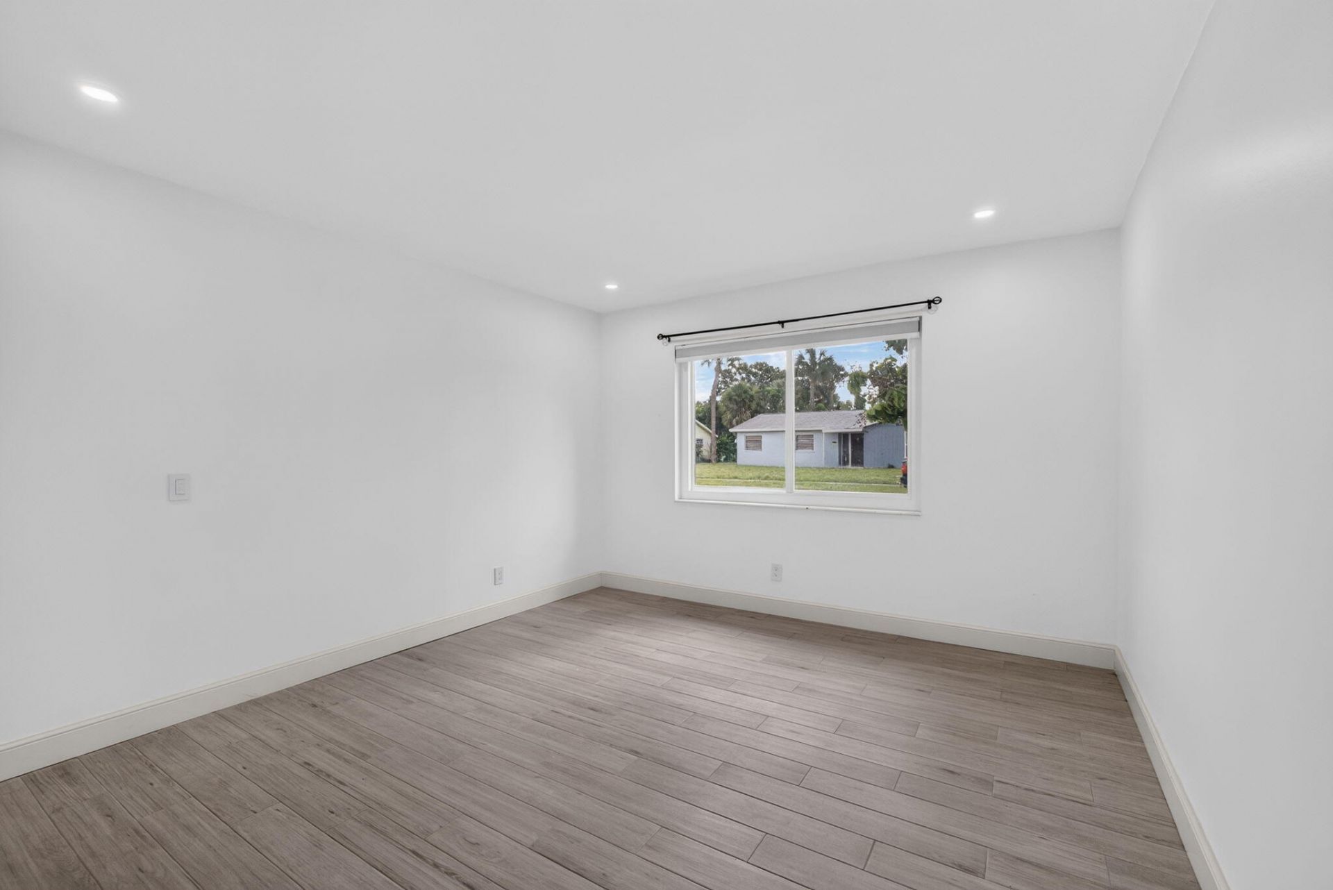 502 Circle E, Jupiter, FL 33458 Photo