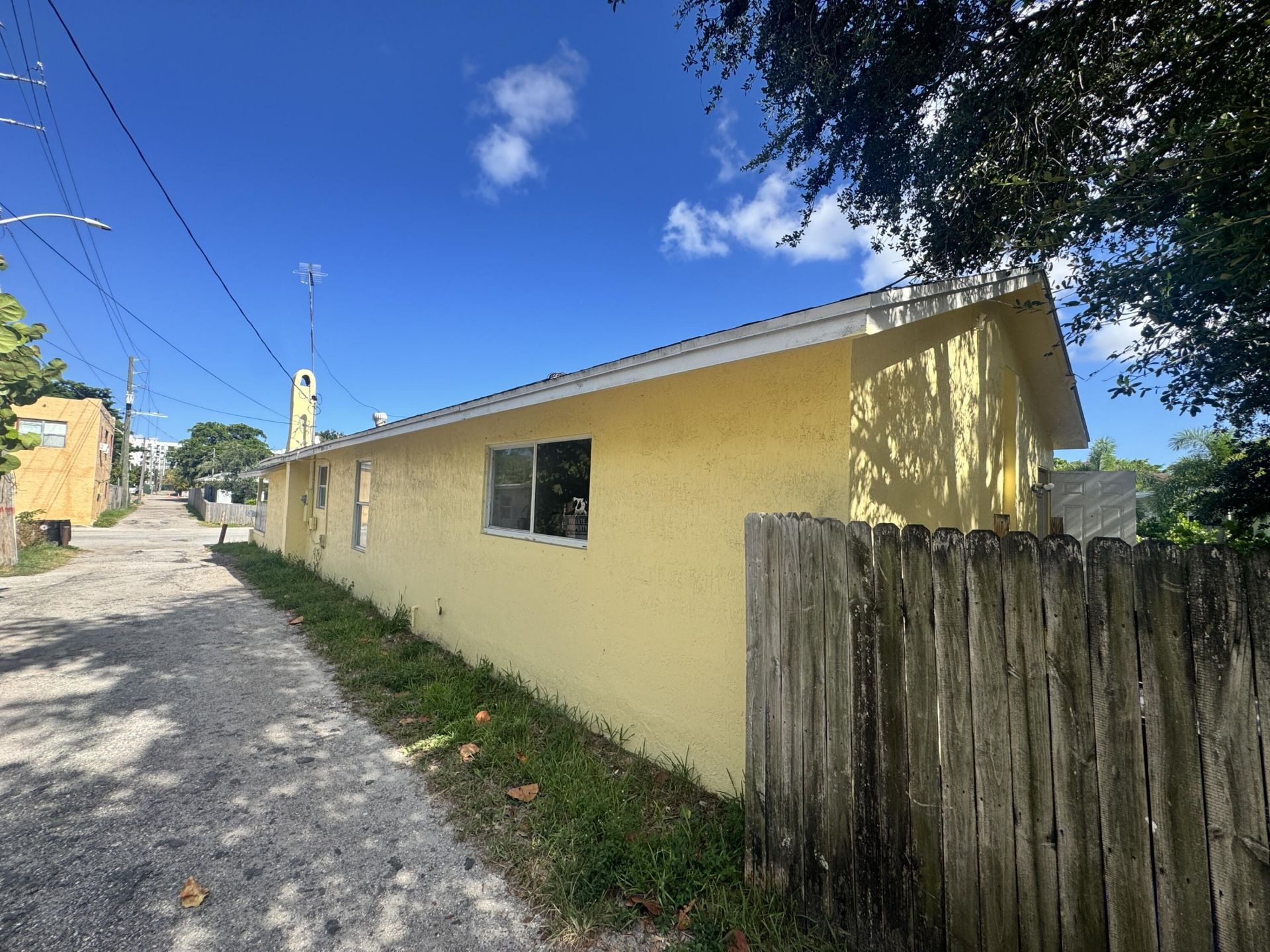 11 S D Street, Lake Worth Beach, FL 33460 Photo