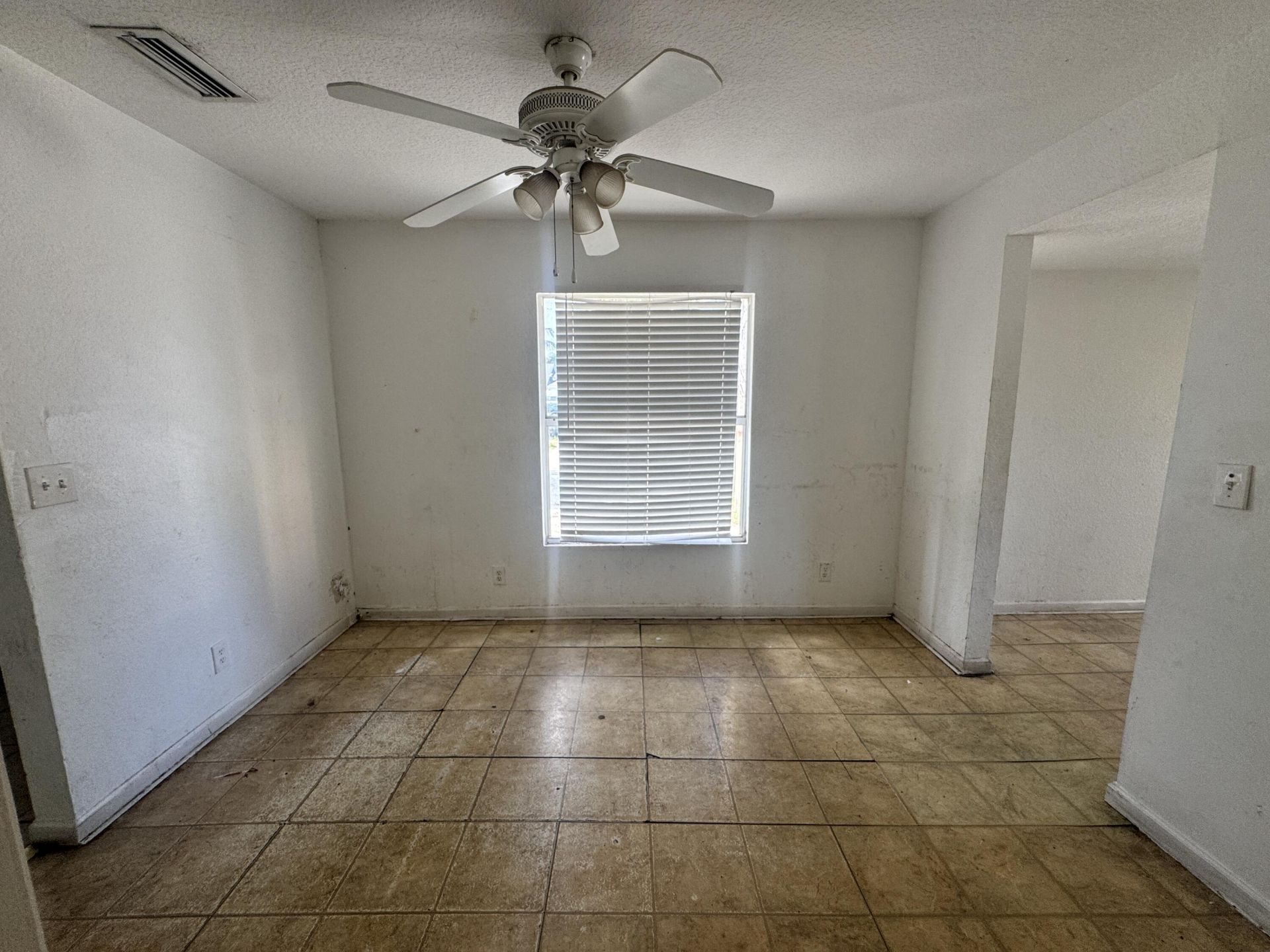 11 S D Street, Lake Worth Beach, FL 33460 Photo