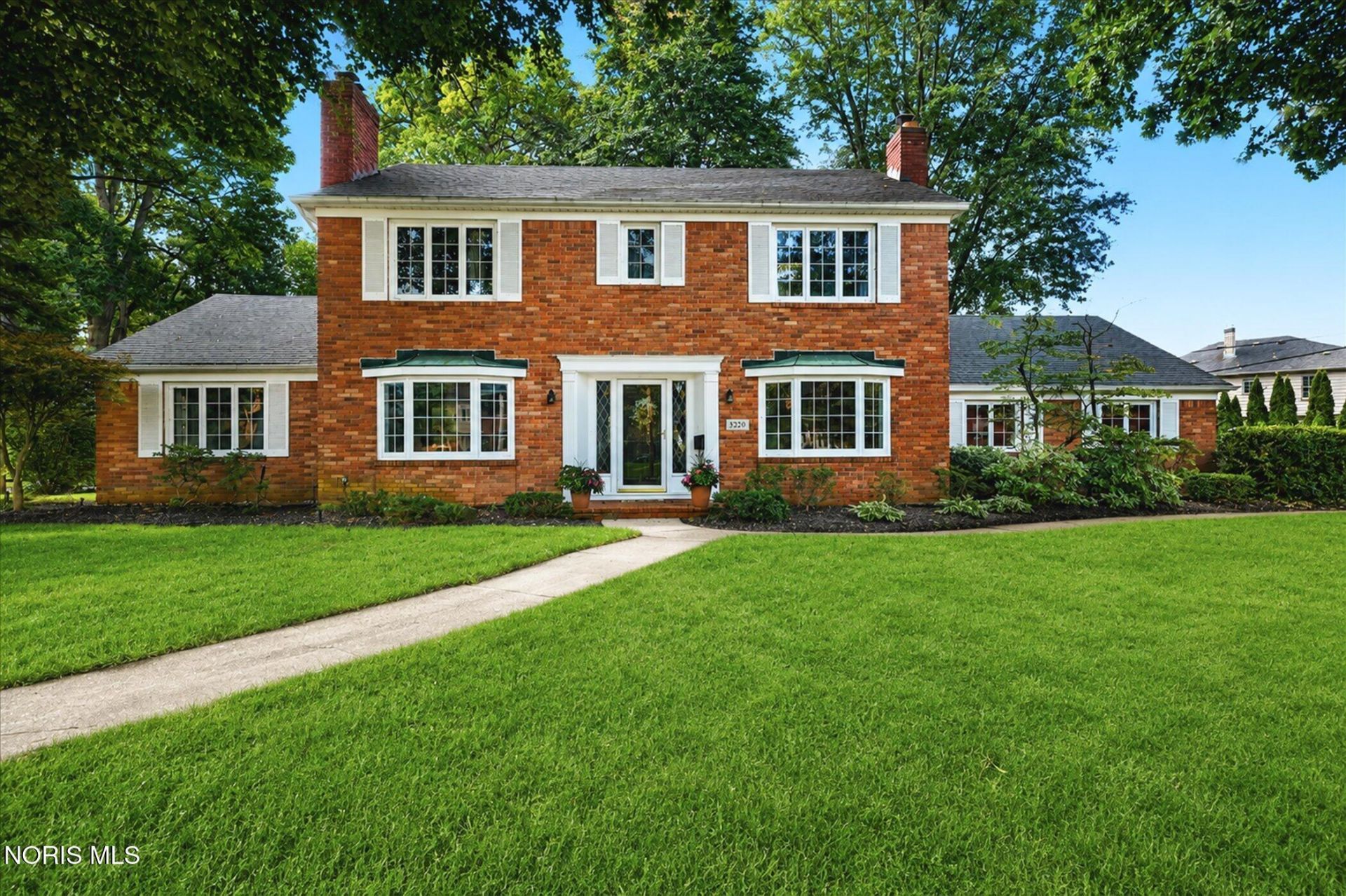 3220 Shakespeare Lane, Toledo, OH 43615 Main Photo