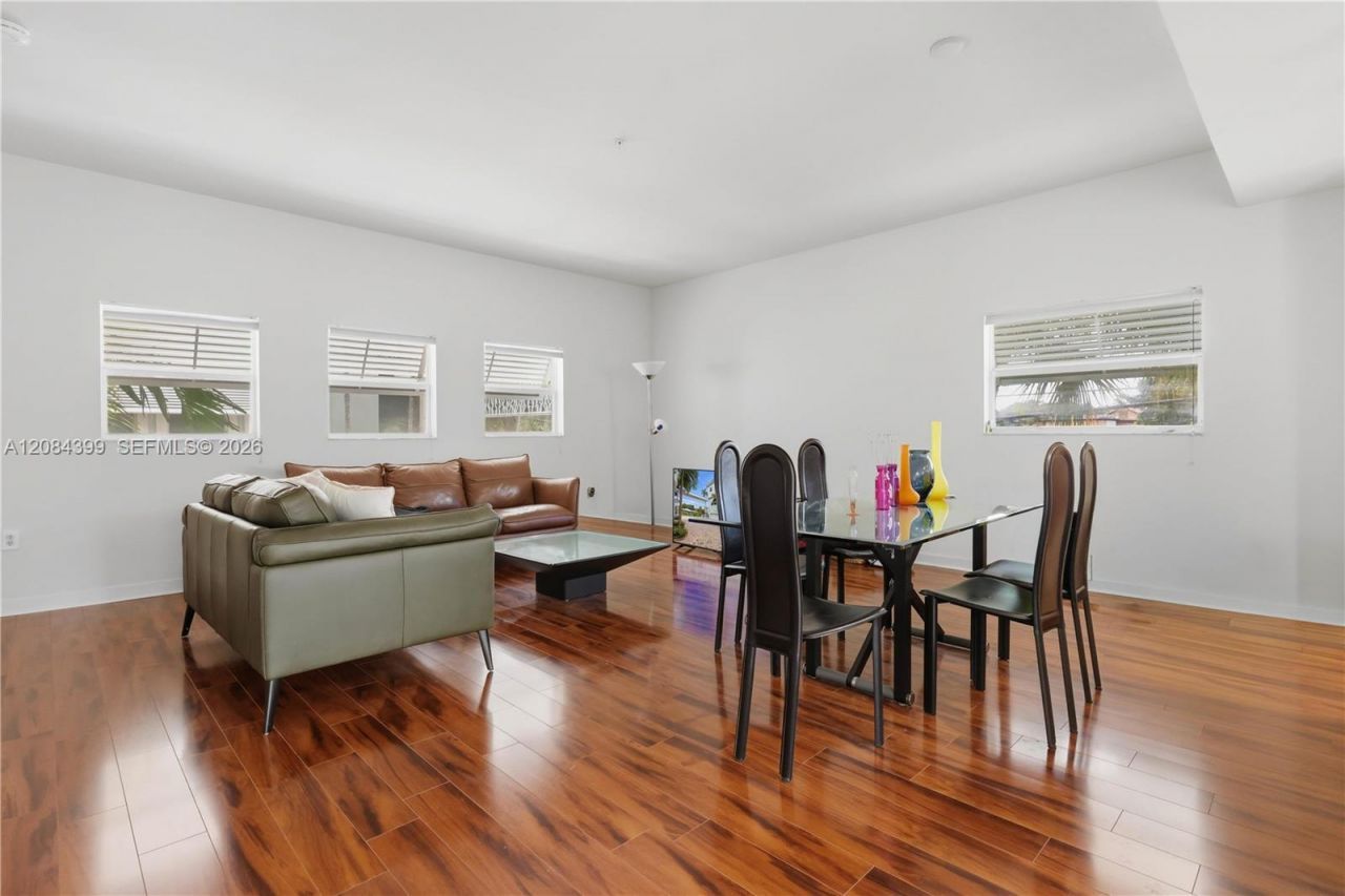 479 NE 1st St, Pompano Beach, FL 33060 Photo