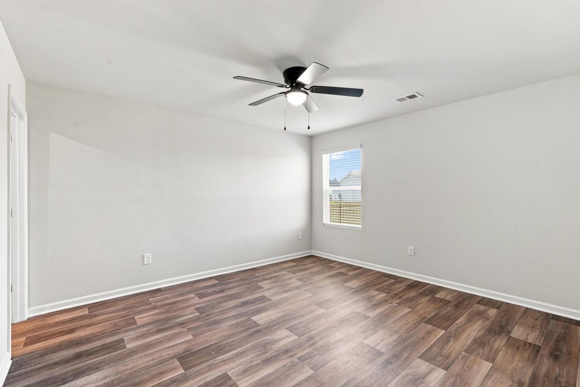 171 Warner Crossing Way Photo 17