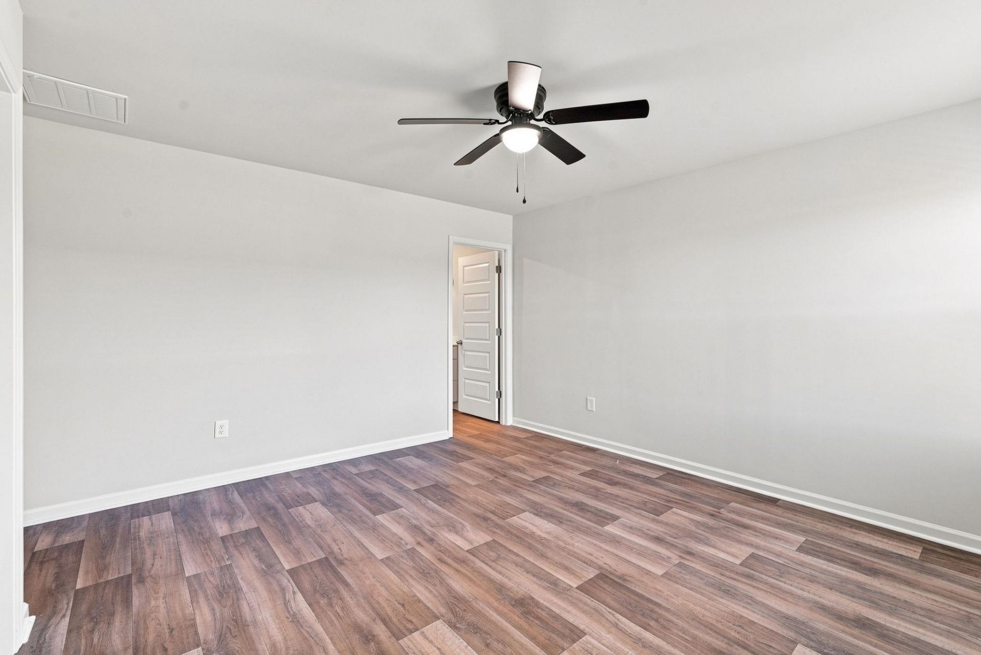 171 Warner Crossing Way Photo 21