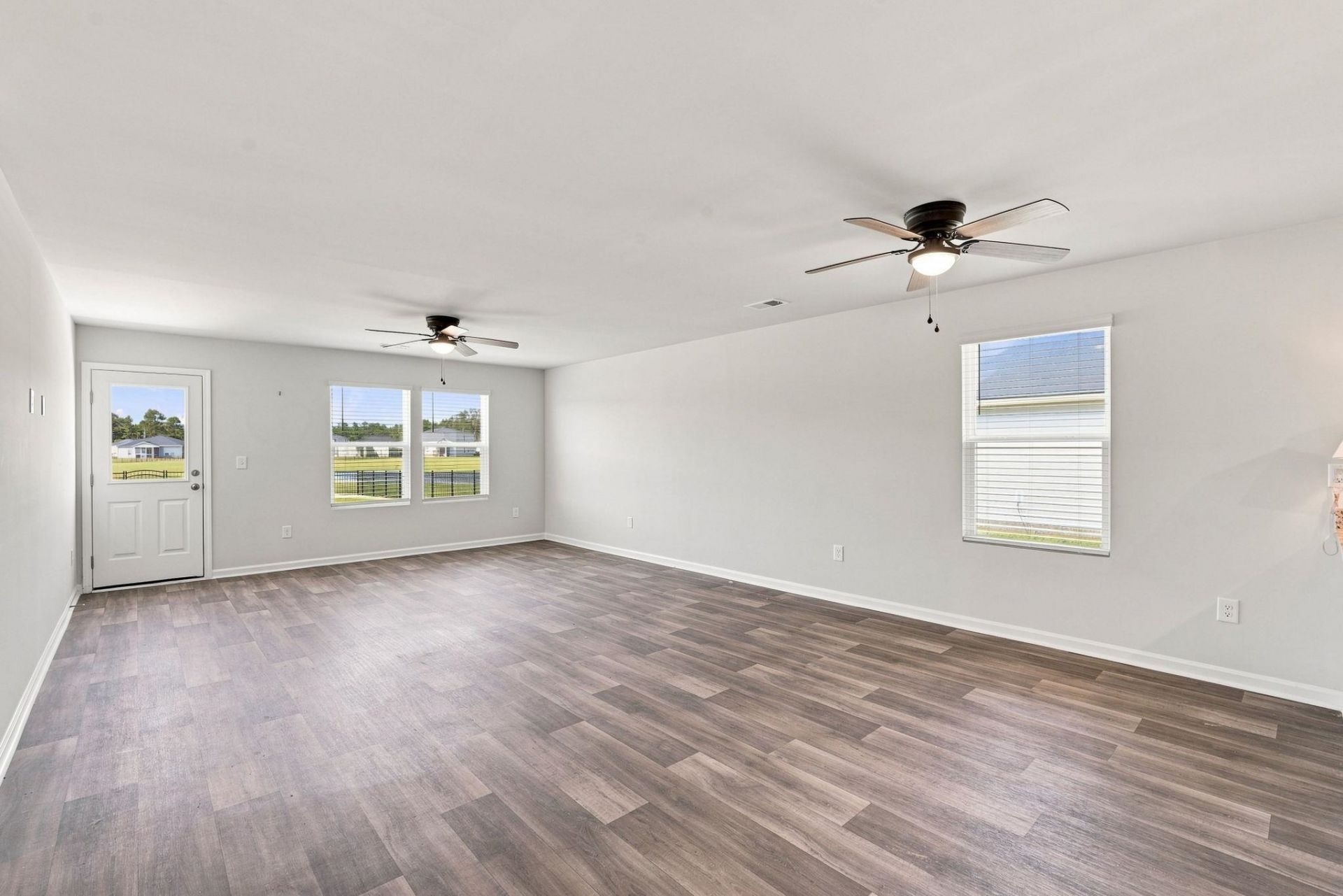 171 Warner Crossing Way Photo 8