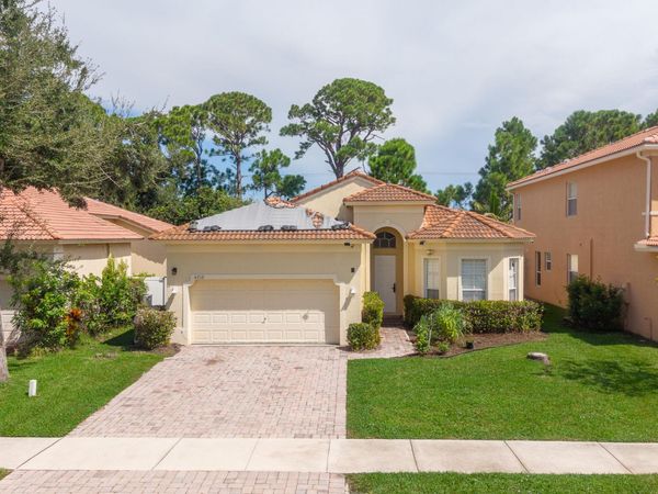 6212 Spring Lake Terrace, Fort Pierce, FL 34951