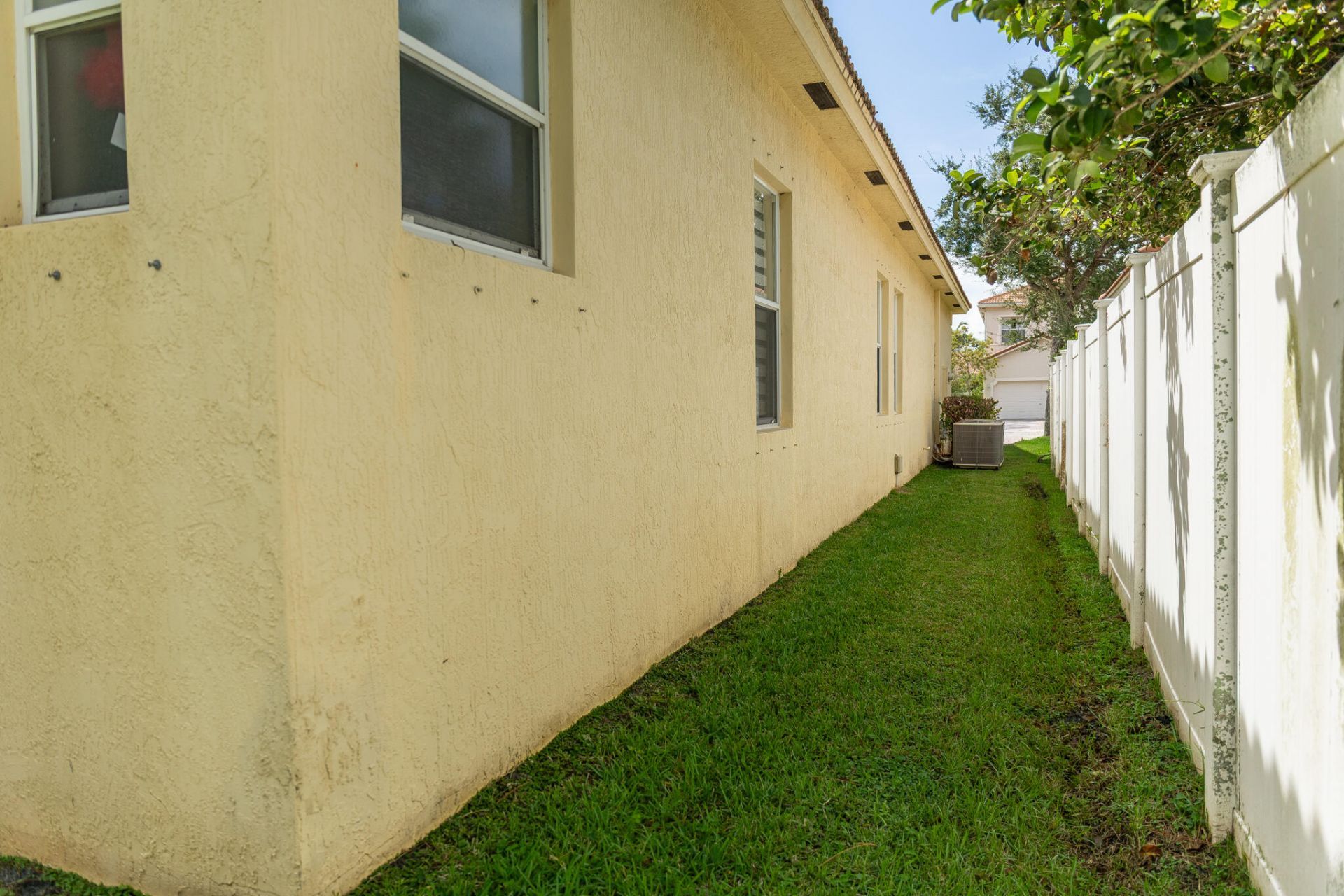 6212 Spring Lake Terrace, Fort Pierce, FL 34951 Photo