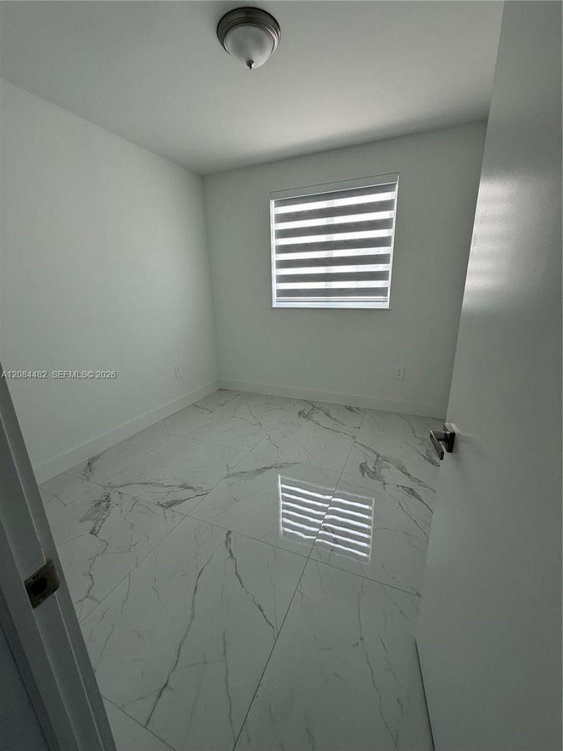 2100 NW 102nd St, Unit 2, Miami, FL 33147 Photo