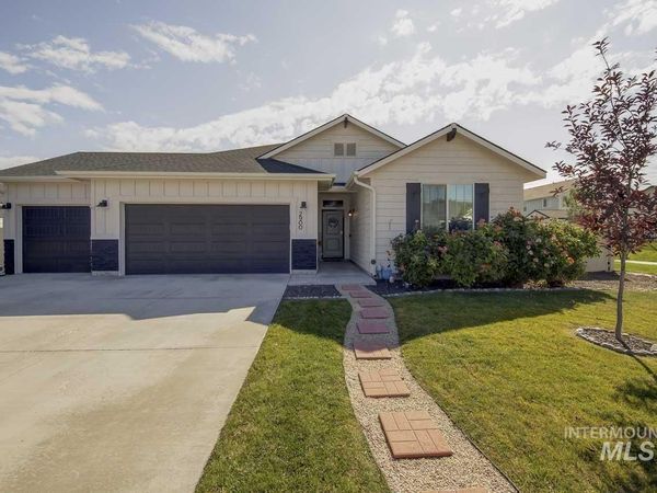 2900 N Sunset Farm Avenue, Kuna, ID 83634