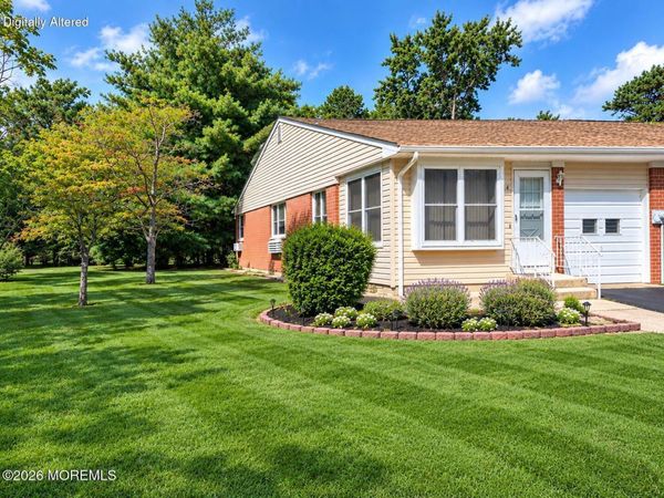 8 Potomac Lane Lane, Unit A, Whiting, NJ 08759