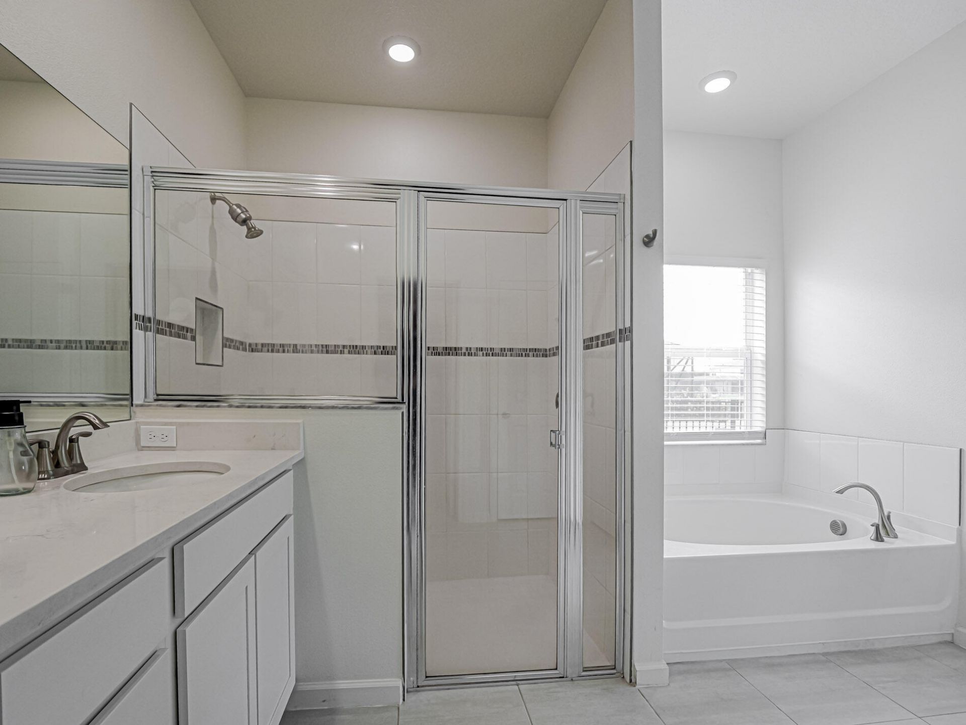 80 52nd Square, Vero Beach, FL 32968 Photo