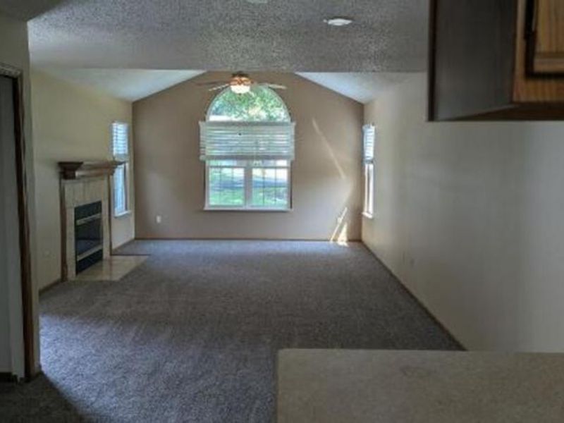 50 Stratford Green Drive, Unit 4, Canfield, OH 44406 Photo 18