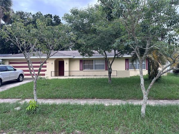 1827 APPLEWOOD COURT , ORLANDO, FL 32818
