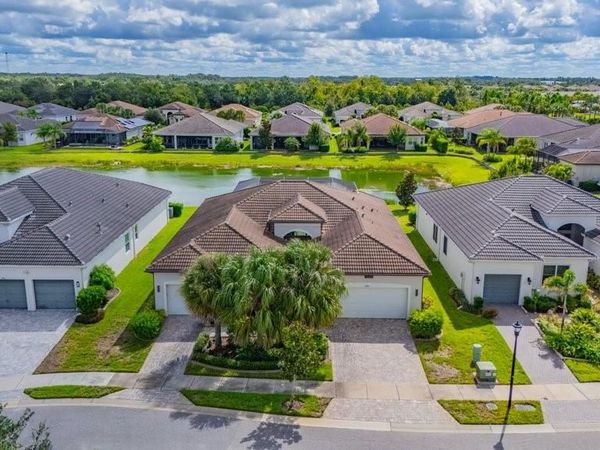 4906 PAMPLONA COURT , WIMAUMA, FL 33598