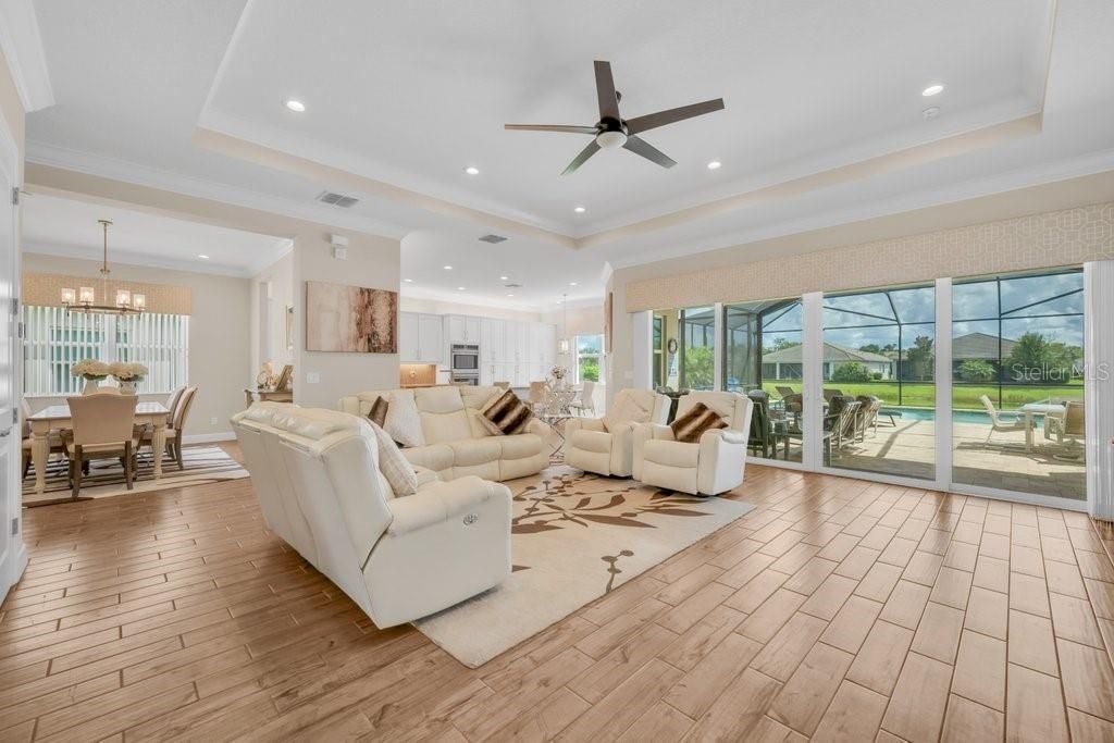 4906 Pamplona Court, Wimauma, FL 33598 Photo