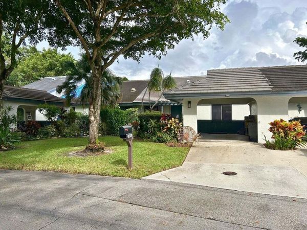 10058 LAURELWOOD Place, Boynton Beach, FL 33437